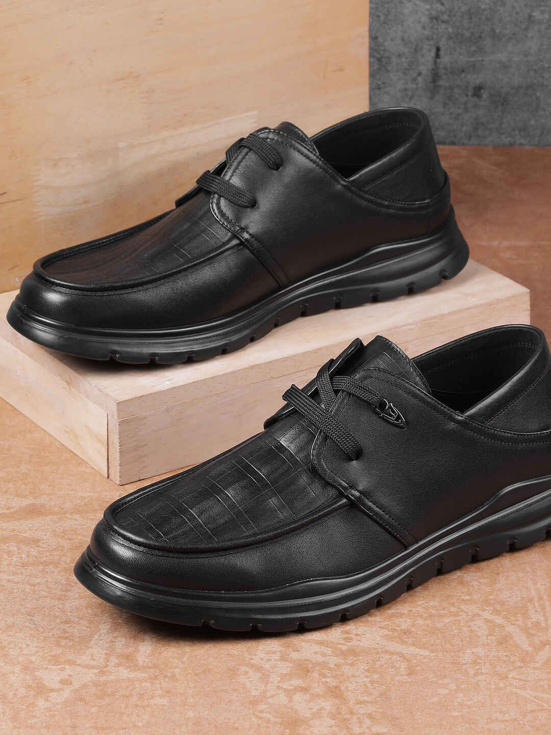 J.FONTINI Men Lace-Up Casual Shoes