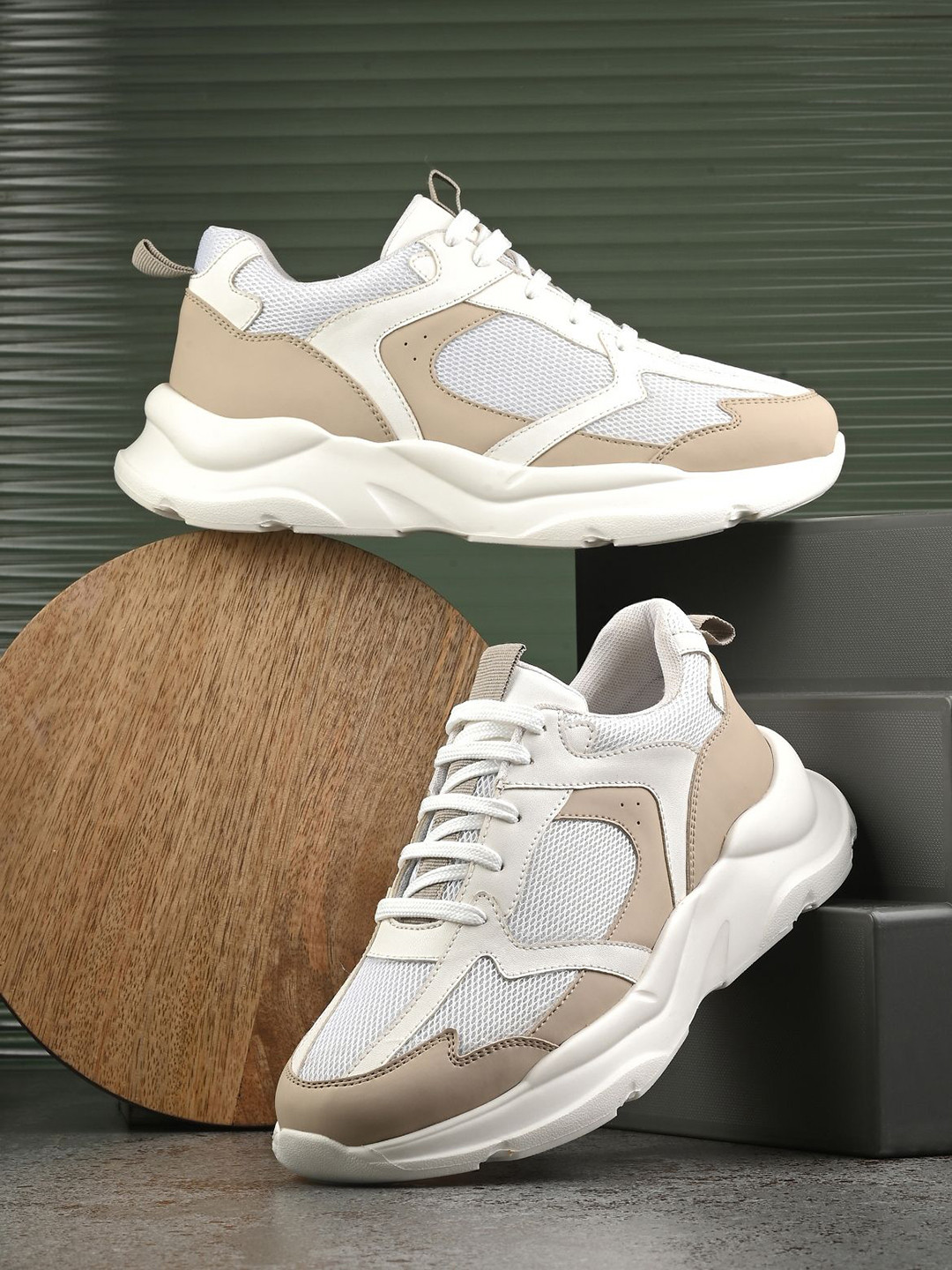 DressBerry Women Chunky sneaker