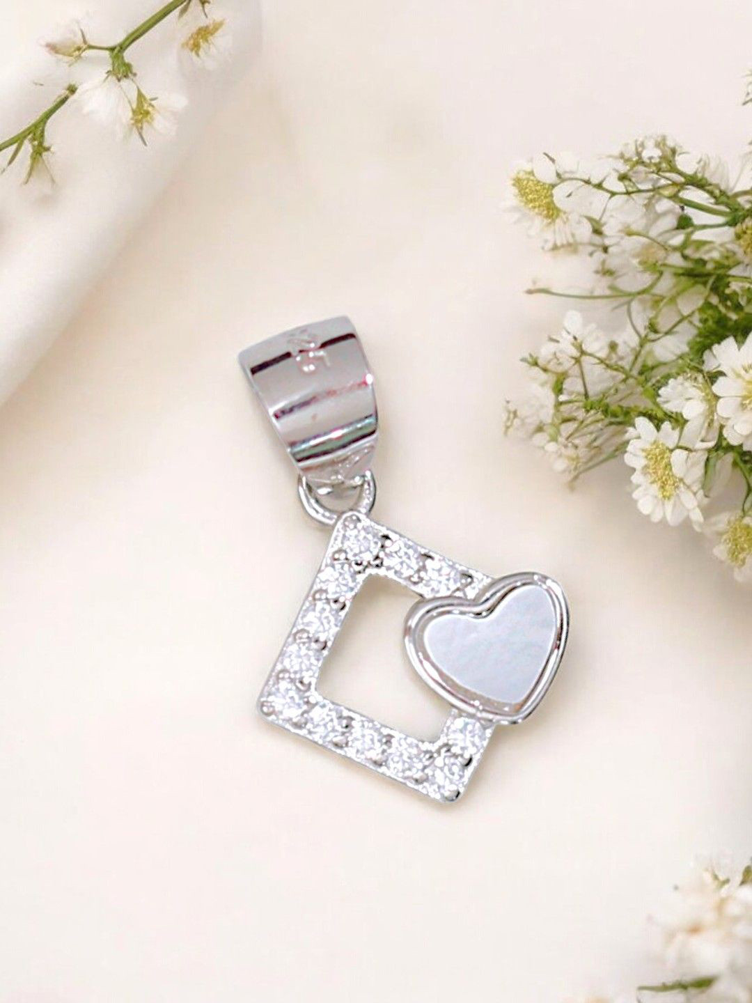 Taraash 925 Sterling Silver Rhodium-Plated Mother of Pearls Square Heart Shape CZ Pendant