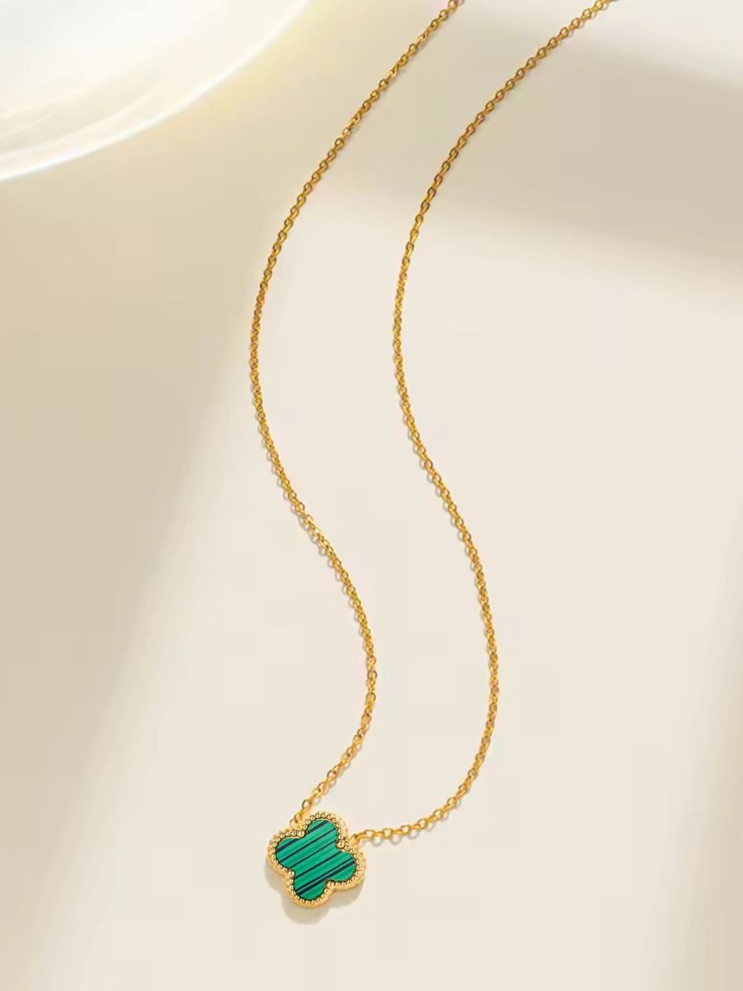 SALVE Gold-Plated Floral Pendants with Chains