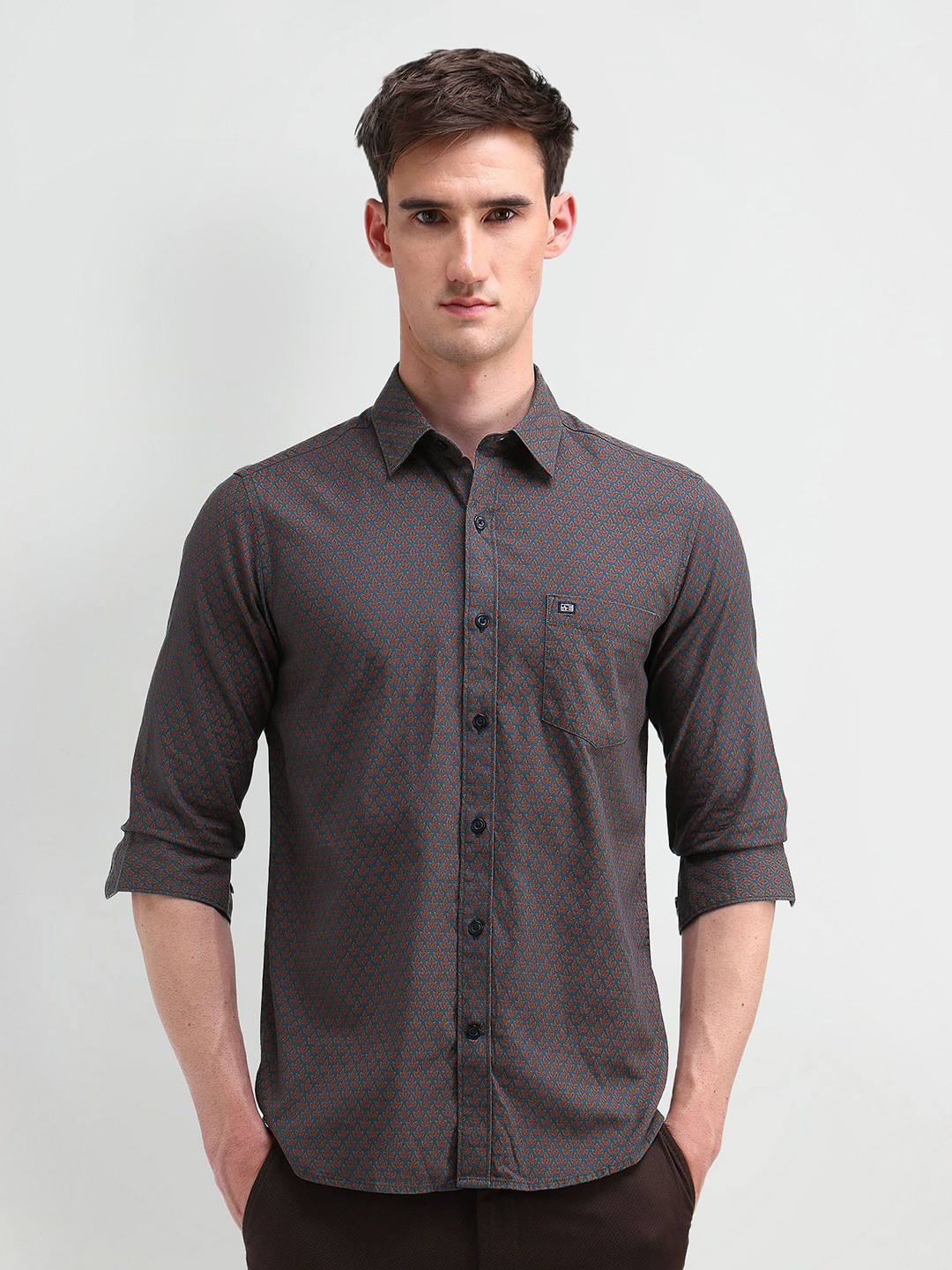 Arrow Sport Men Modern Spread Collar Micro Ditsy Printed Cotton Slim Fit Casual Shirt