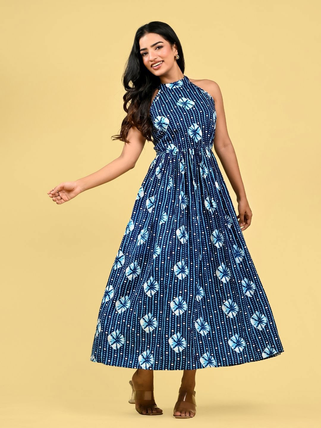 GORDHAN Printed Halter Neck Maxi Dress