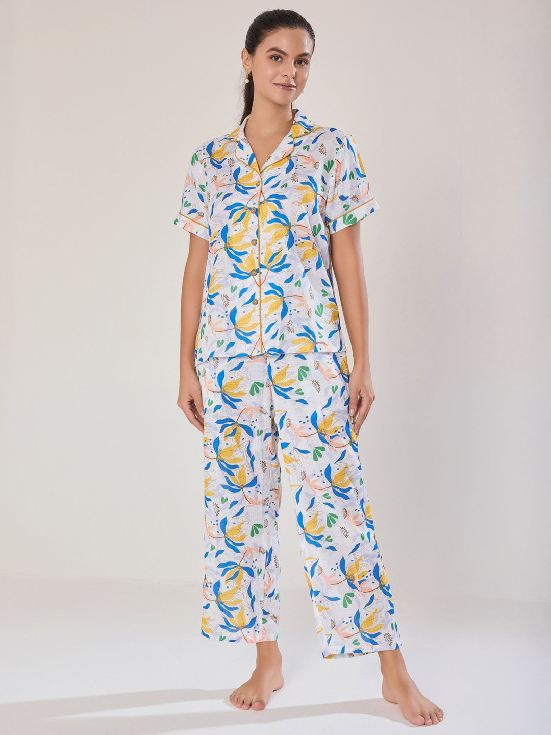 Urban Sundari Women Floral Printed Pure Cotton Night suit