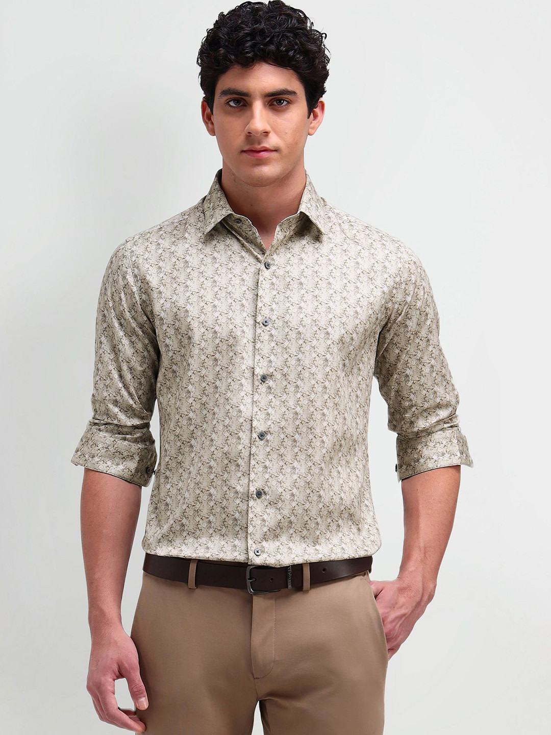 Arrow New York Men Modern Spread Collar Abstract Printed Cotton Slim Fit Formal Shirt