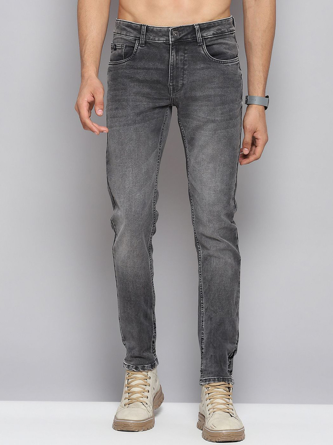 Cloak & Decker by Monte Carlo Men Regular Fit Light Fade Jeans