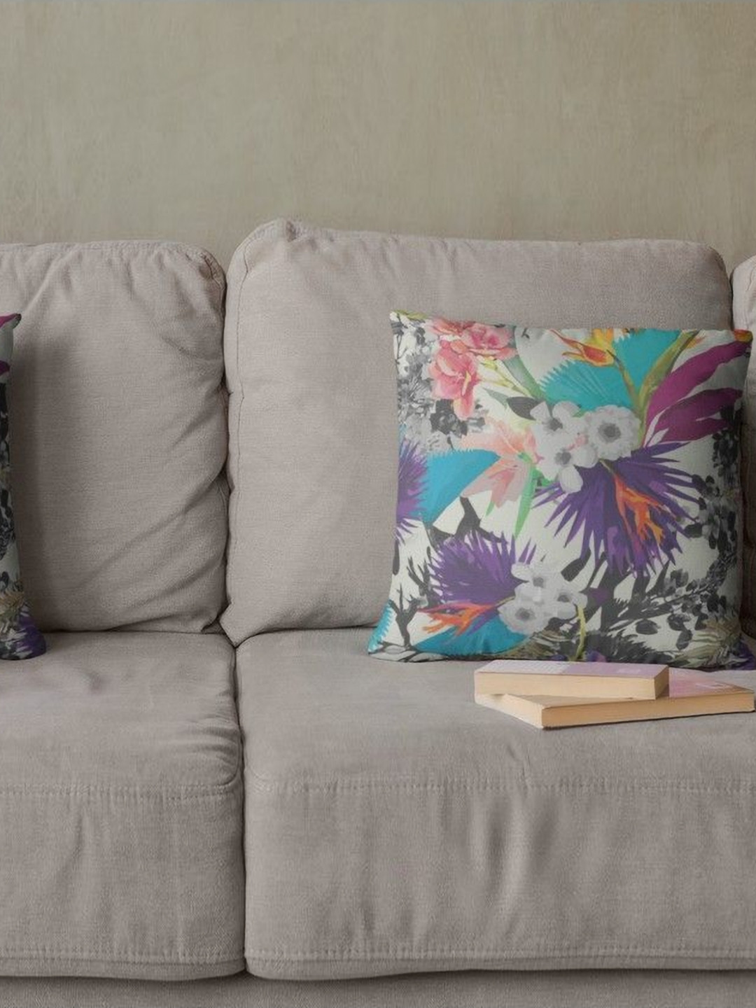 THEYAYACAFE White & Pink 2 Pieces Floral Velvet Square Cushion Covers
