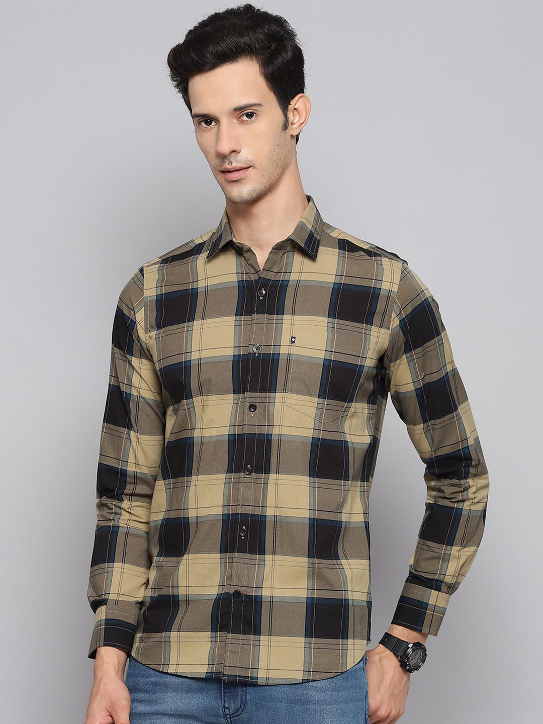 Cloak & Decker by Monte Carlo Men Spread Collar Buffalo Checked Cotton Casual Shirt