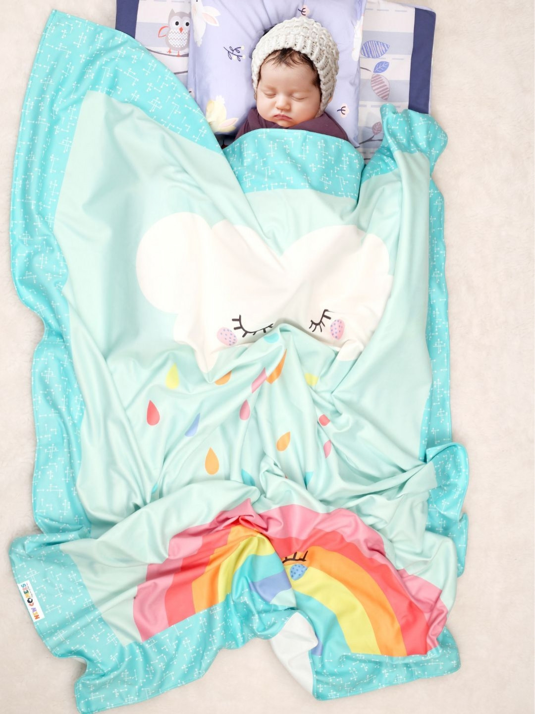 NEW COMERS Blue & White Contemporary 210 GSM Single Baby Blanket
