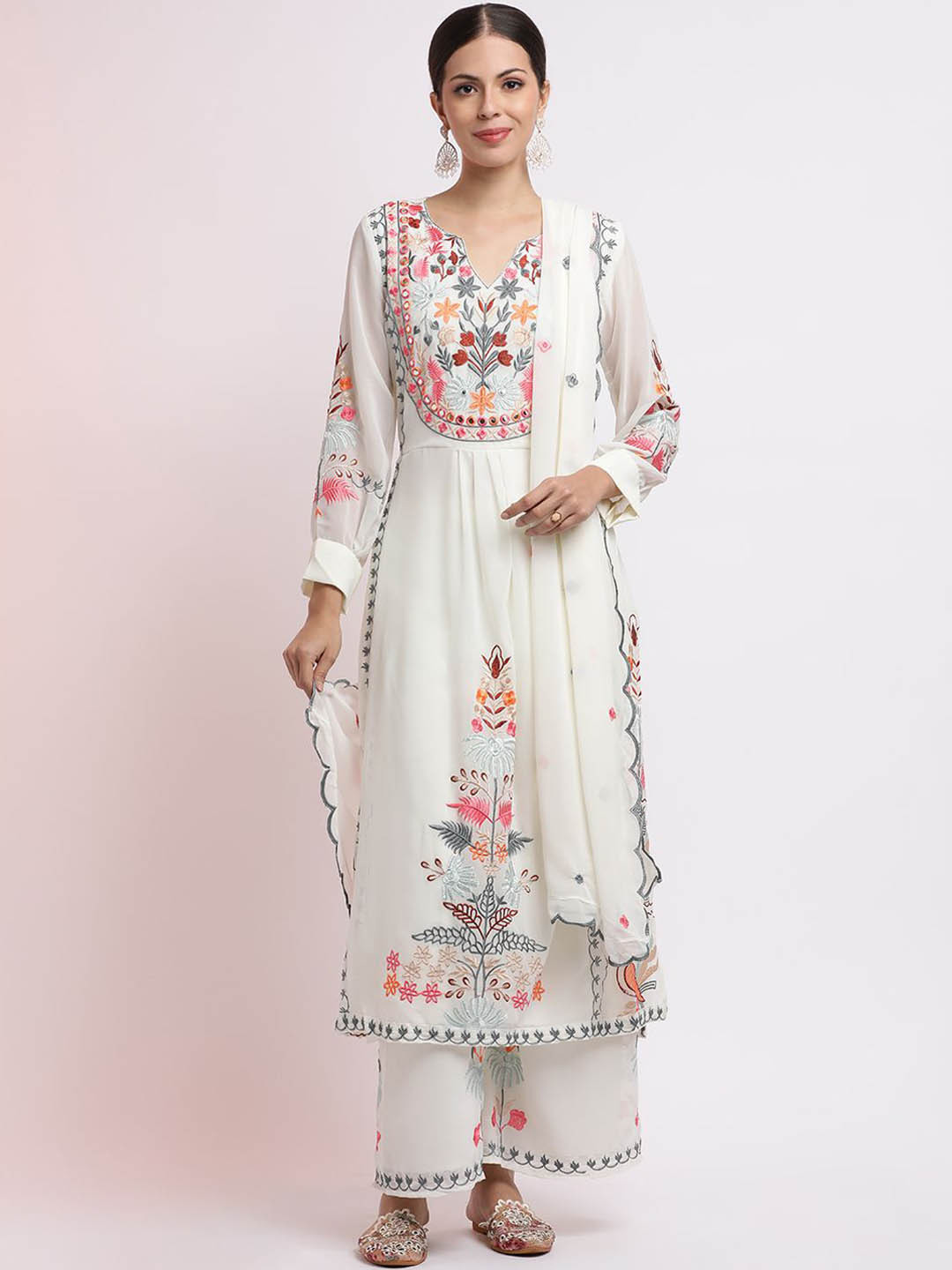 Jaipur Kurti Thread Embroidered Georgette Kurta Set With Dupatta