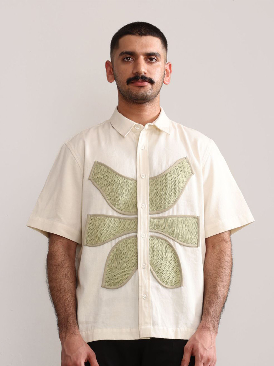 MARGN Men Relaxed Spread Collar Solid Cotton Casual Shirt