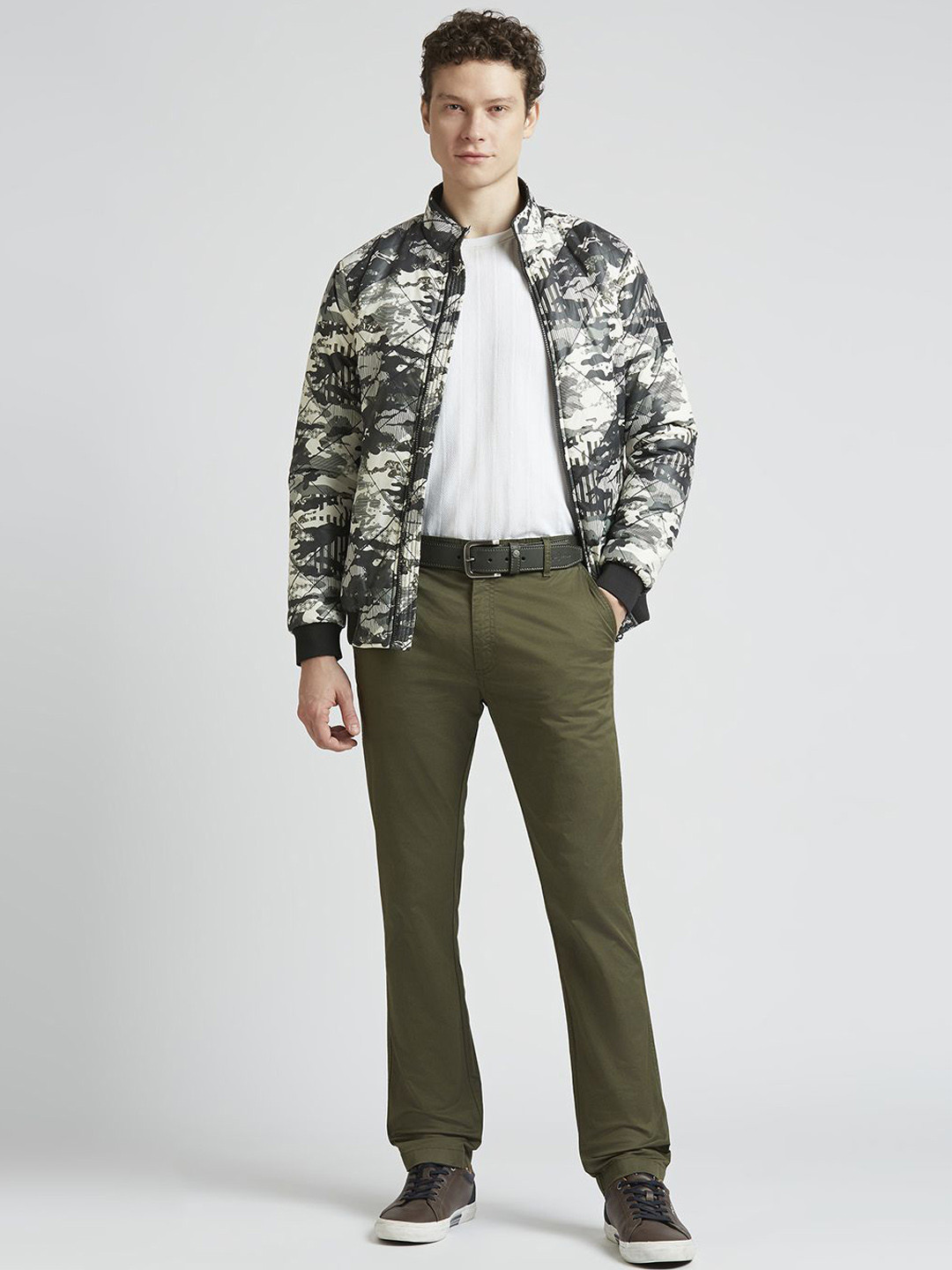 Pepe Jeans Men Flat Front Trousers