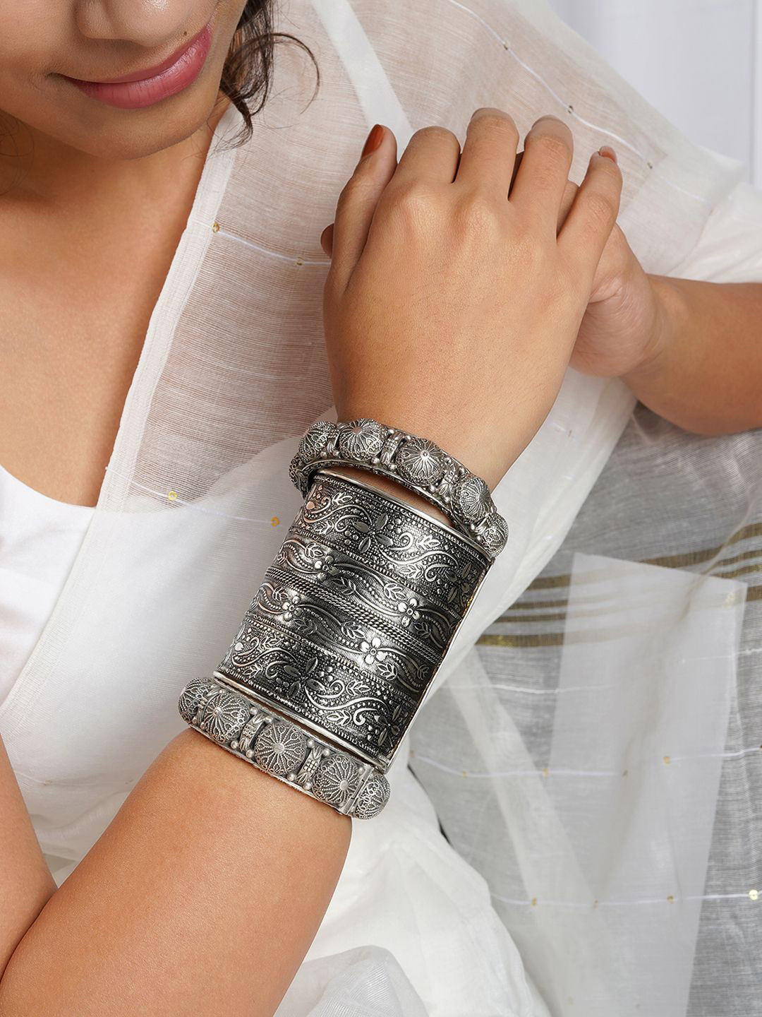TEEJH Pack Of 3 Silver-Plated Bracelet Set