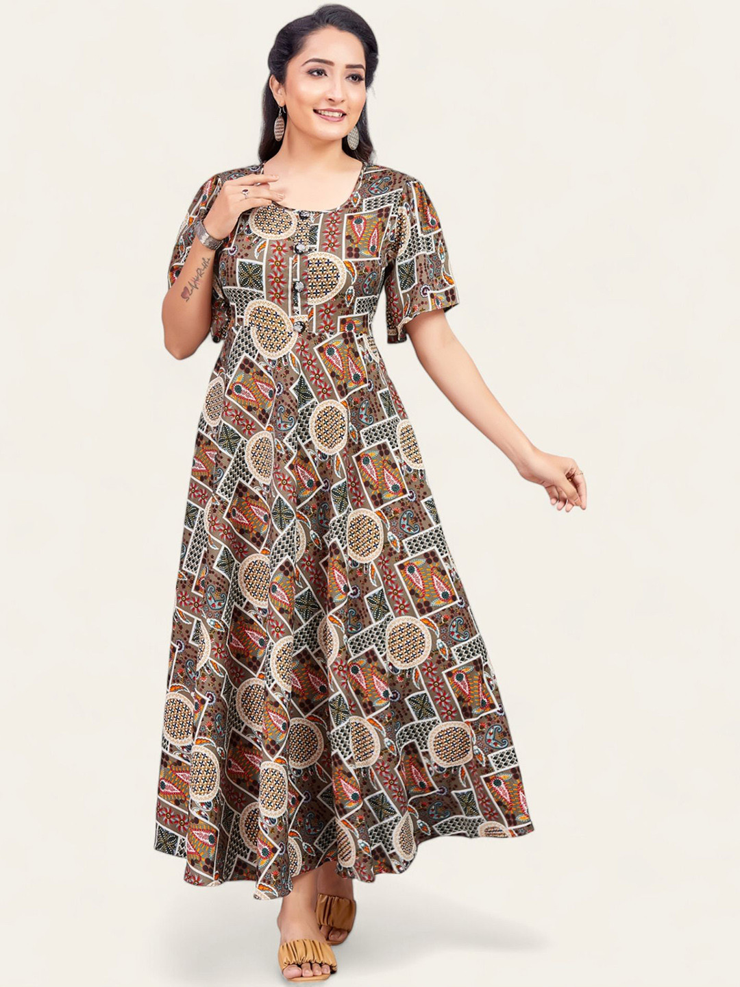 PAMPER YOURSELF Floral Printed Fit and Flare Maxi Dress