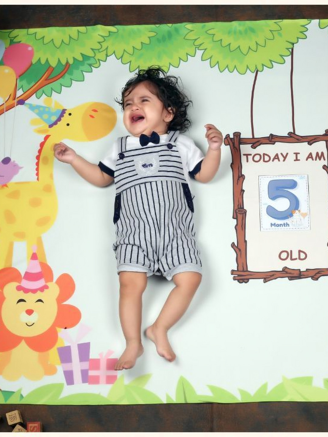 NEW COMERS Green & Blue Cartoon Characters 210 GSM Cotton Mild Winter Single Bed Blanket