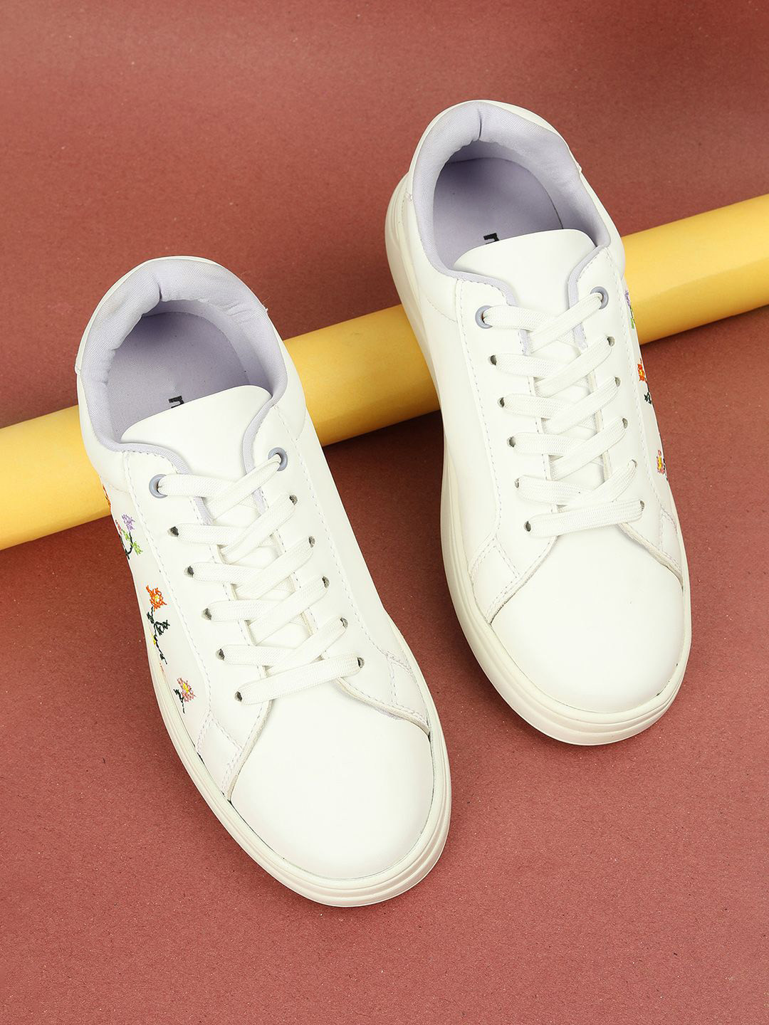 max Women Printed PU Sneakers
