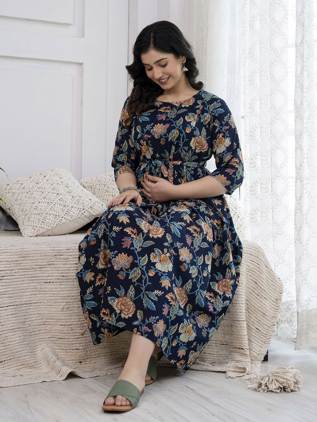 Nayo Floral Print Maternity Maxi Dress