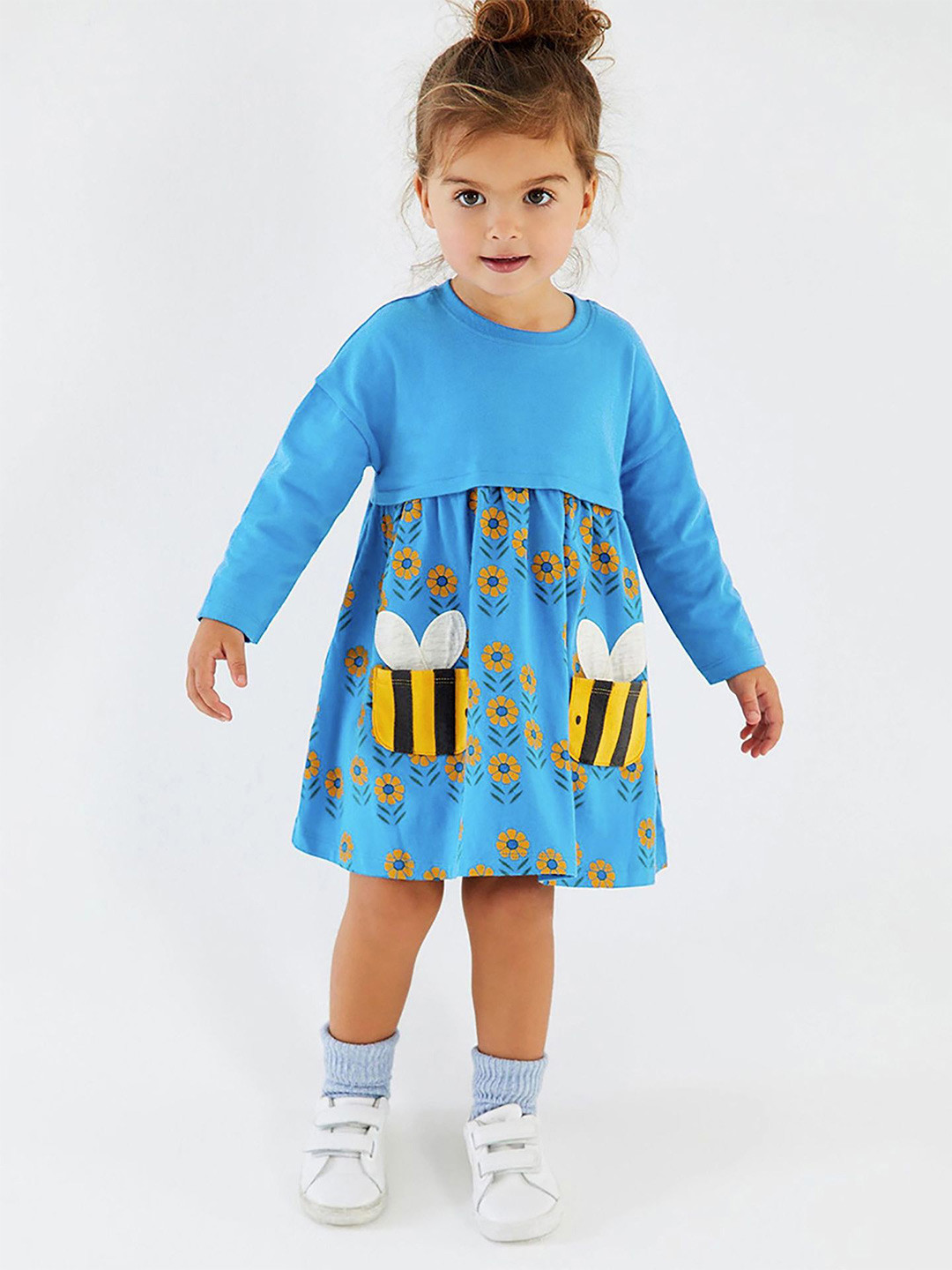 StyleCast x Revolte Gilrs Printed Fit & Flared Midi Dress