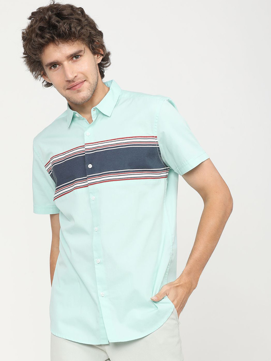 HIGHLANDER Men Stripeds Colourblock Slim Fit Shirt