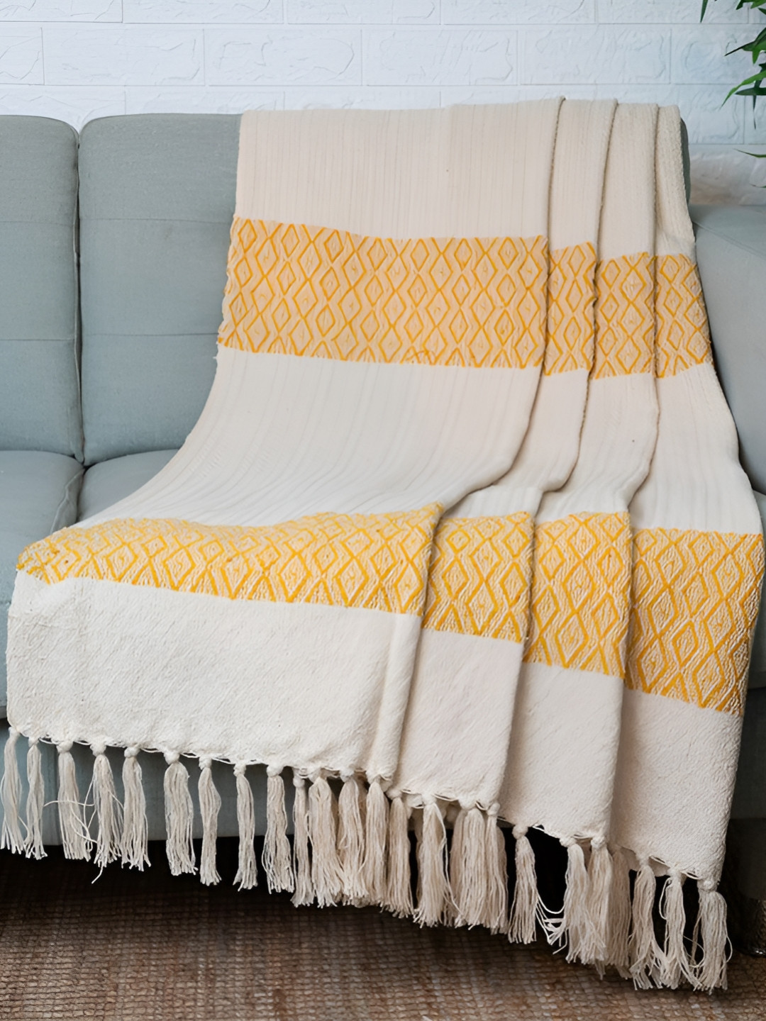 BELLA TRUE Beige & Mustard-Yellow Cotton Tufted Throws