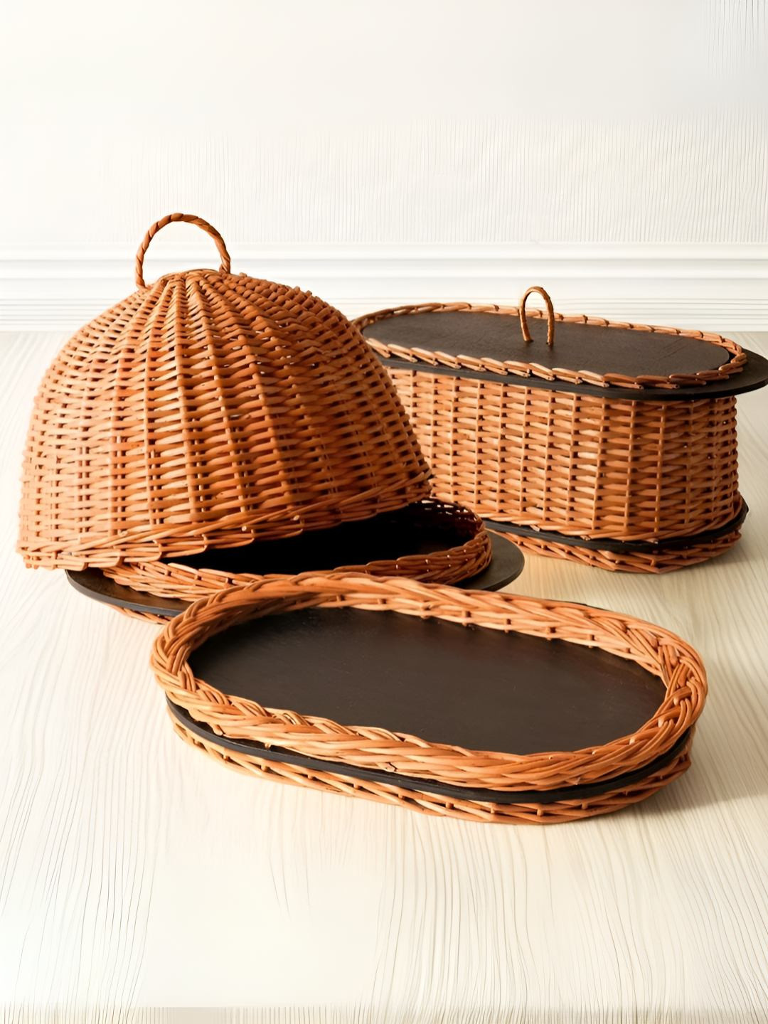 Peepul Tree 2Pcs Wicker Serving Platter With Lid & Bread Box Combo