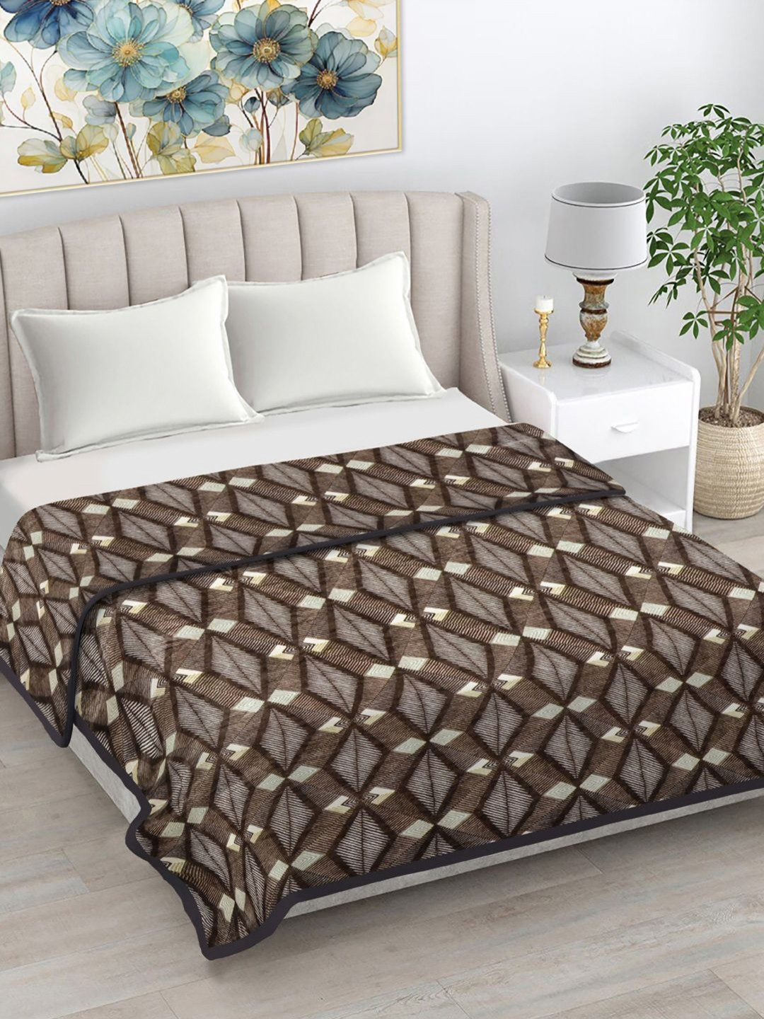 FABINALIV Brown & White Geometric Print 230 GSM Ultra Soft Double Bed AC Blanket