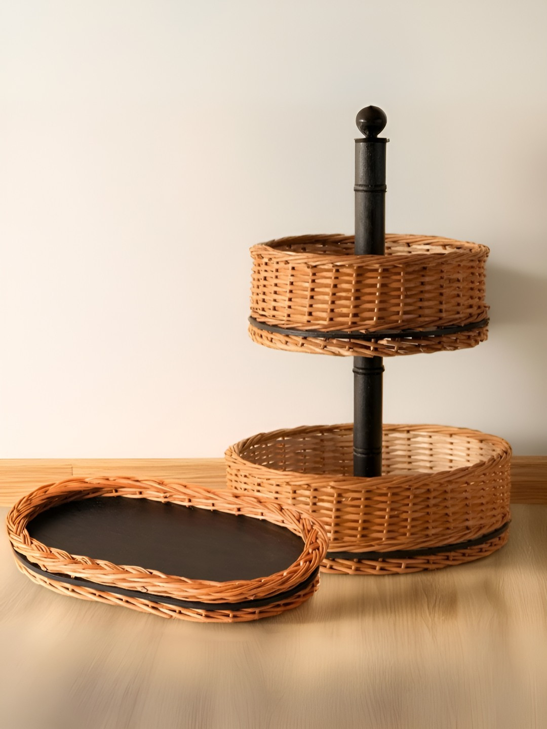 Peepul Tree 2Pcs Wicker Fruit Basket & Serving Tray Combo