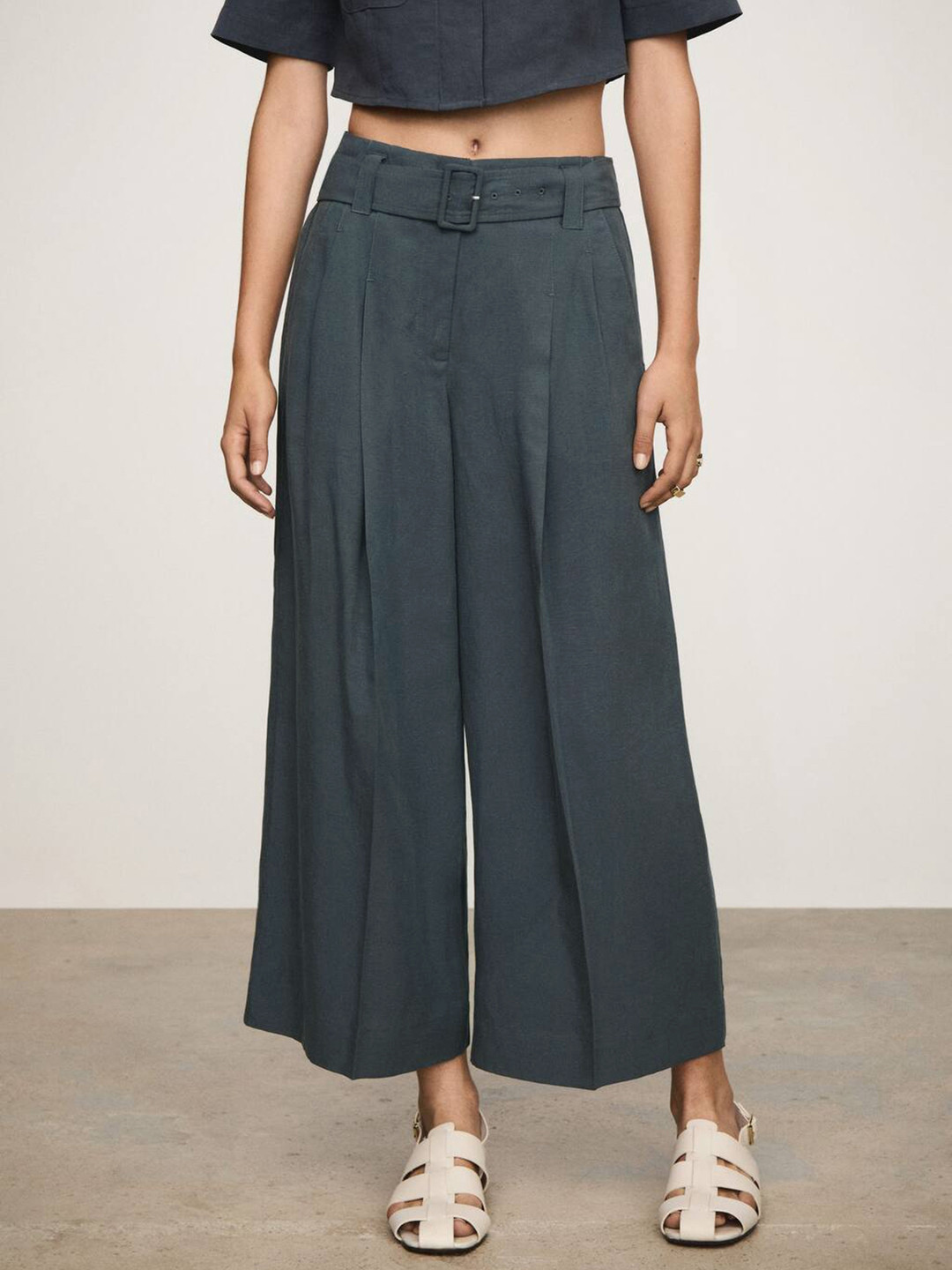 MANGO Women Pleated Trousers with Belt