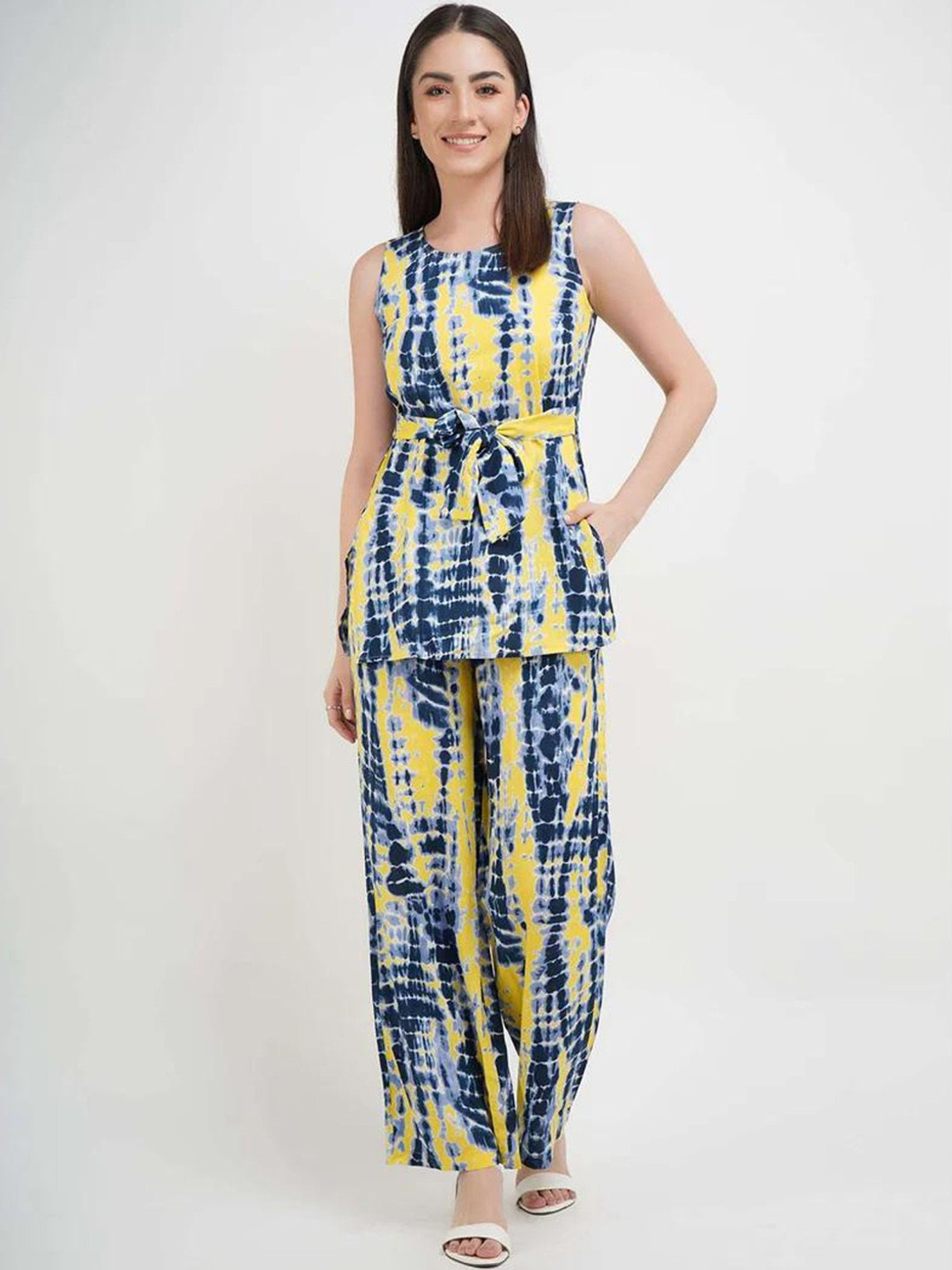 DESIGNS BY QUEEN BEE Tie & Dye Round Neck Top With Trousers