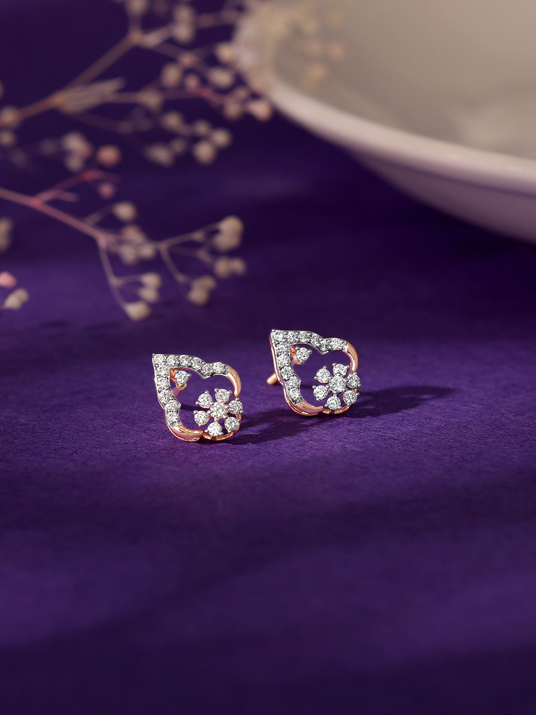 GIVA Women18K Rose Gold Grogeous Drop Diamond Earrings-1.91 gms