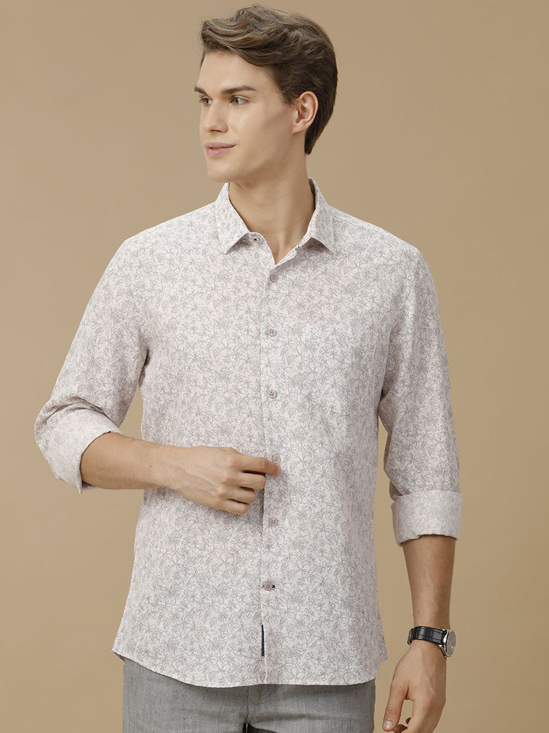Linen Club Men Cotton Contemporary Slim Fit Floral Printed Casual Shirt