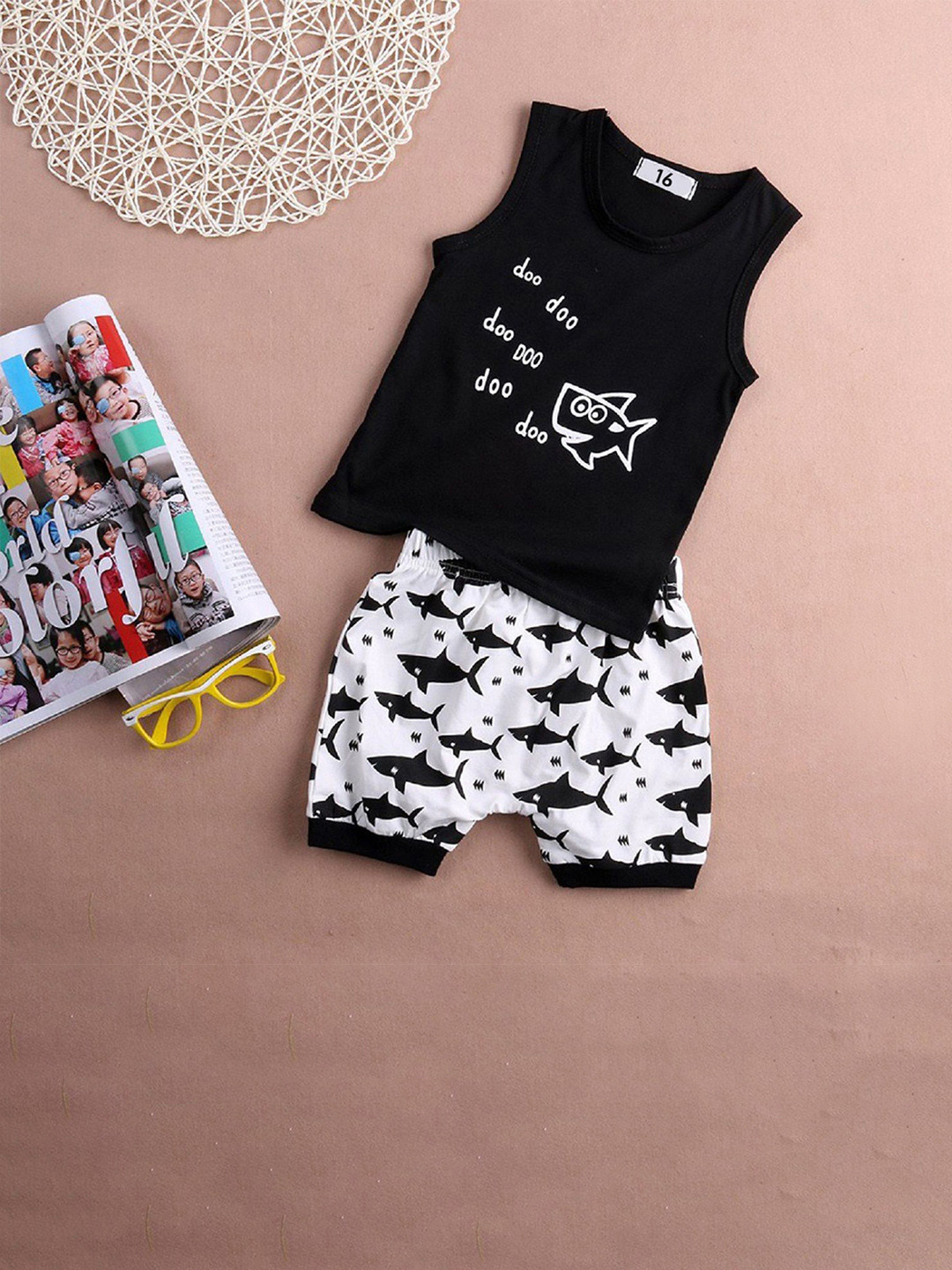 BAESD Kids Printed Round Neck Pack of 2 T-shirt with Shorts