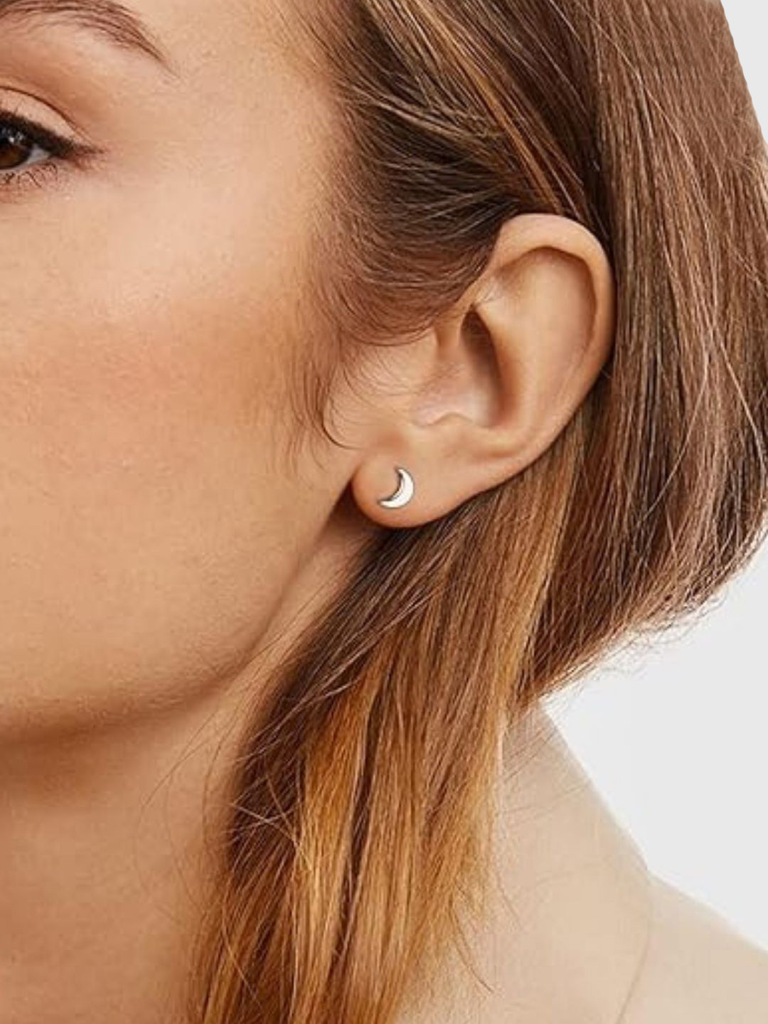 HighSpark 925 Sterling Silver Tiny Cresent Shaped Studs