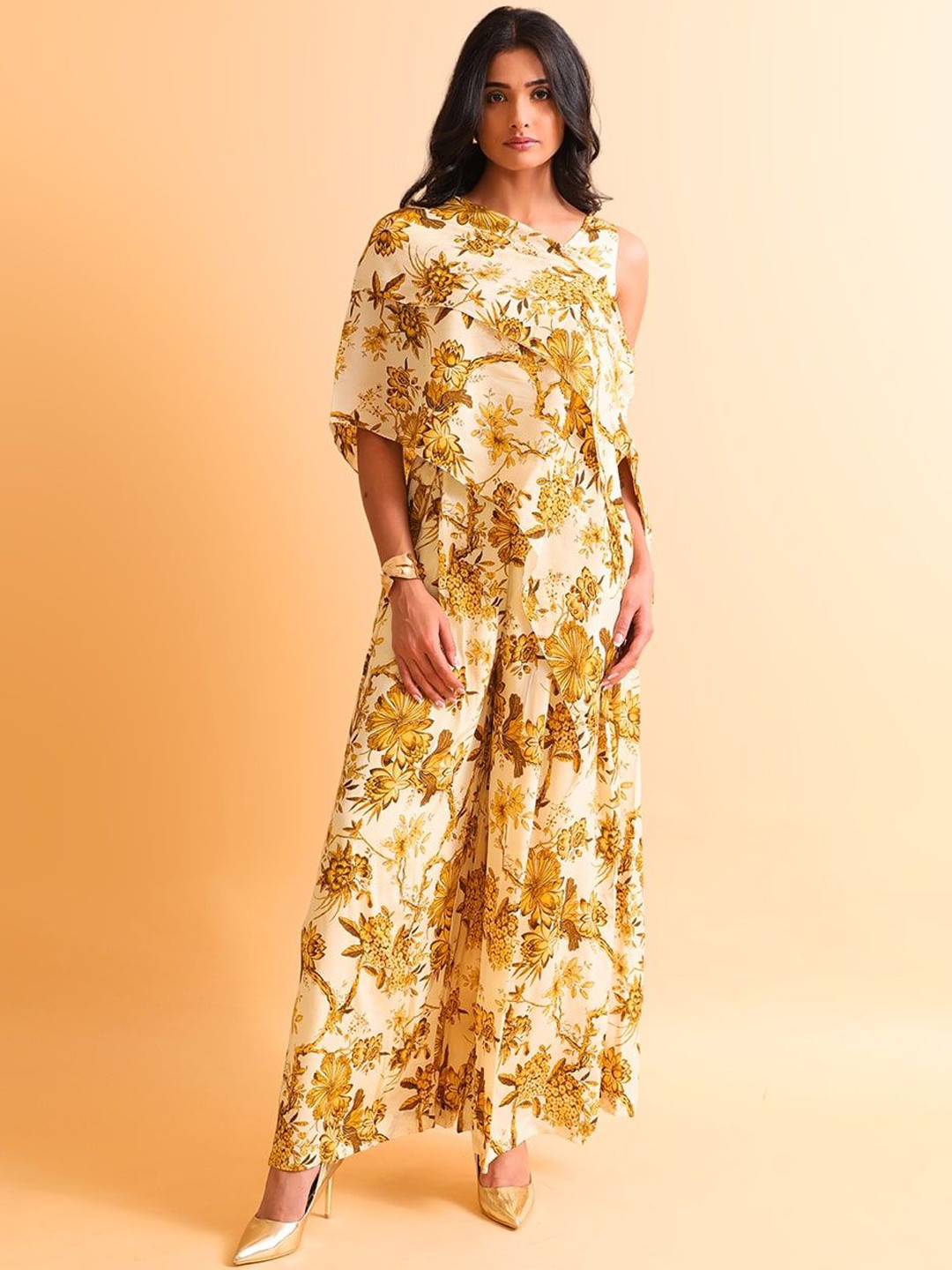 NH KAPDEWALA Printed Cape Top With Palazzos