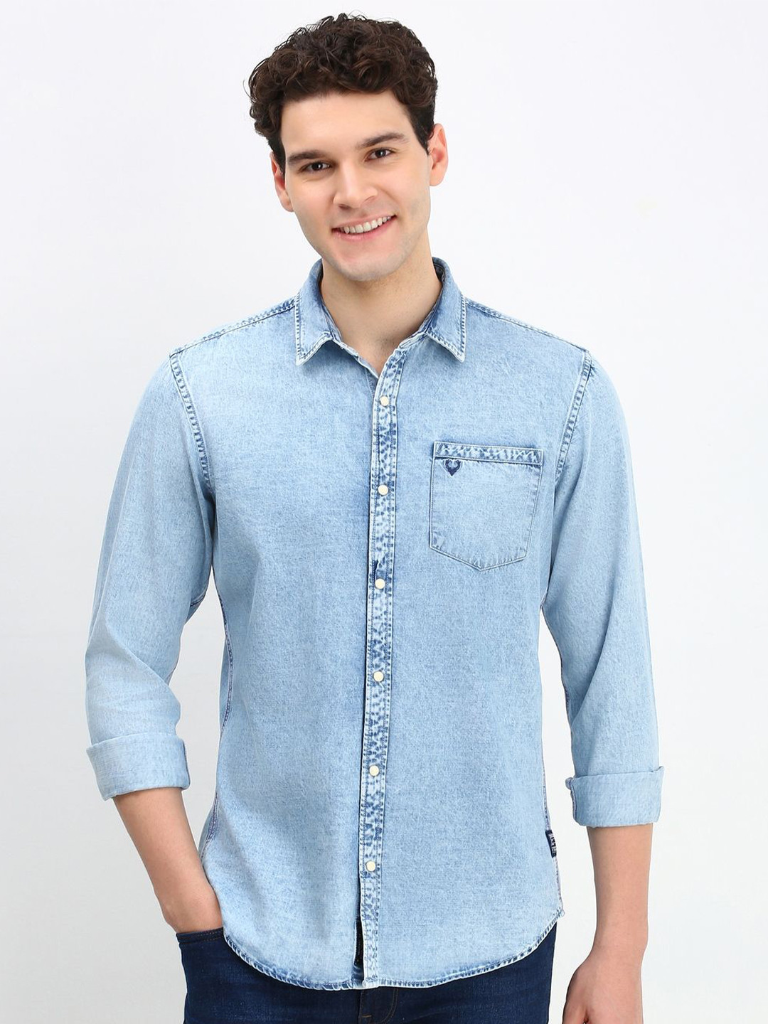 Allen Solly Men Custom Solid Cotton Casual Shirt