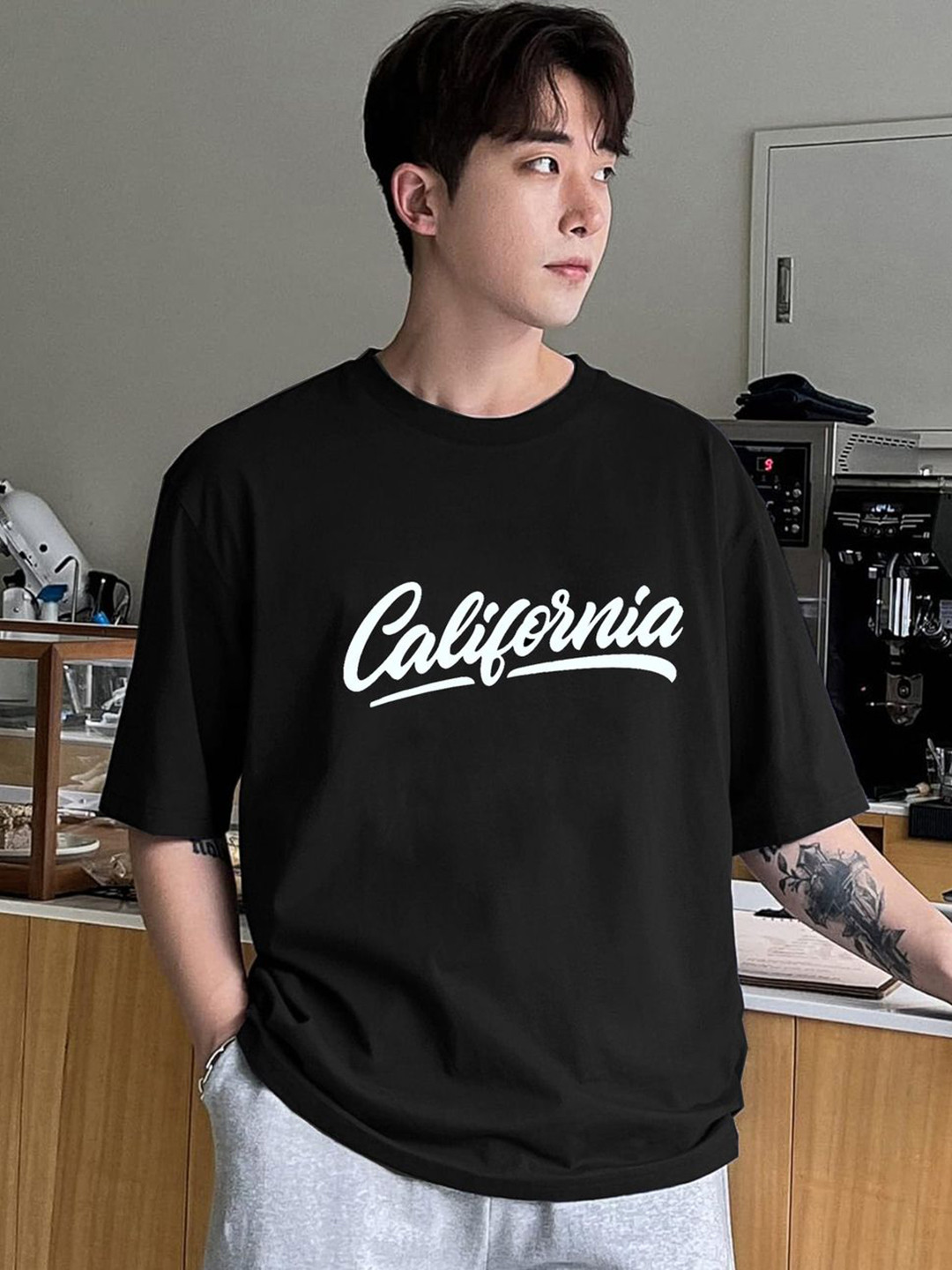 Genzy Men California Typography Printed Oversized T-shirt