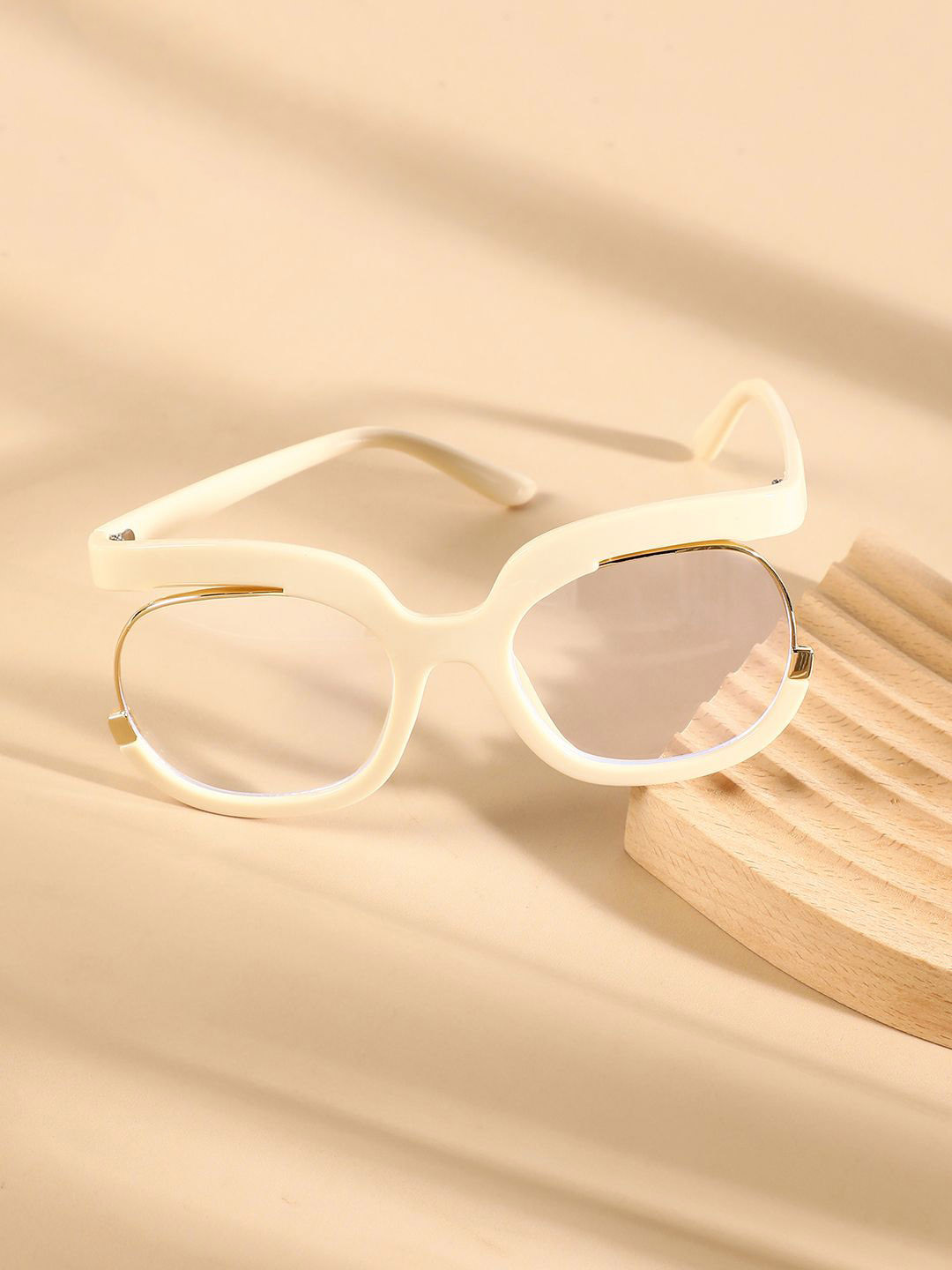 HAUTE SAUCE Women White Butterfly Sunglasses Polarised Lens