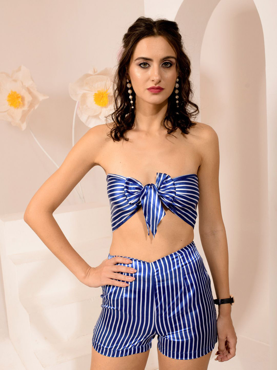 TANDUL Striped Strapless Sleeveless Tie ups Detail Top With Short