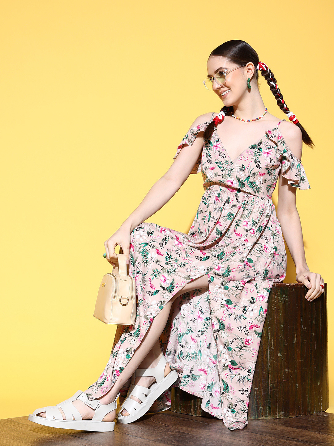 Berrylush Women Rose Floral Vacay Attire