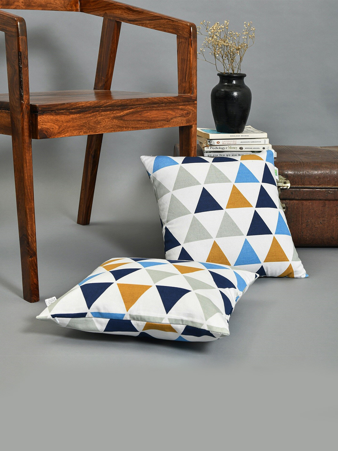 HOMEMONDE White & Blue Set of 2 Geometric Square Cushion Covers