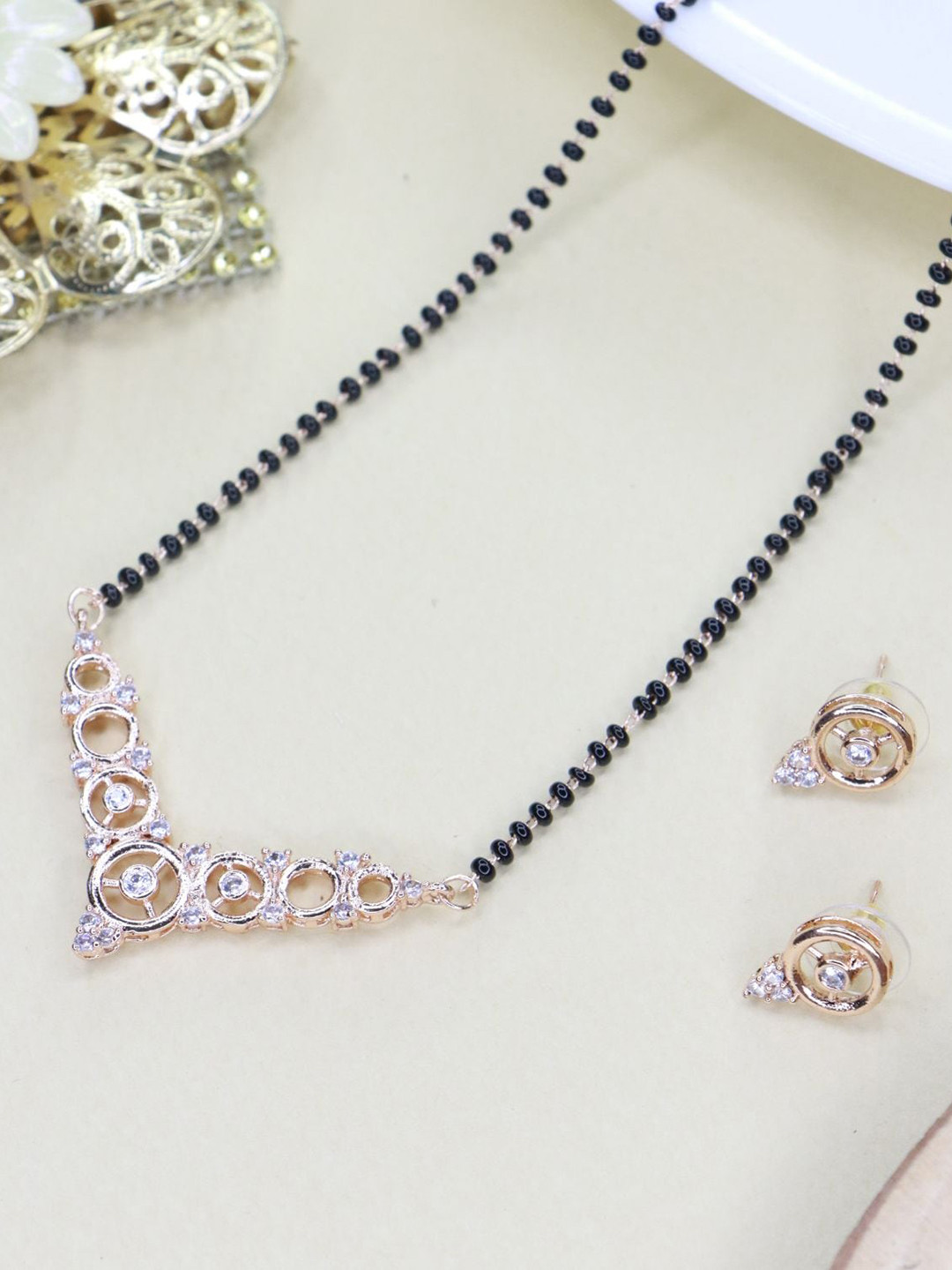 I Jewels Rose Gold-Plated White & Black Stone-Studded & Beaded Mangalsutra With Earrings