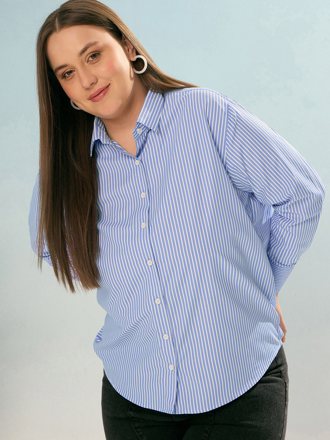 SASSAFRAS Curve Women Plus Size Vertical Striped Casual Shirt