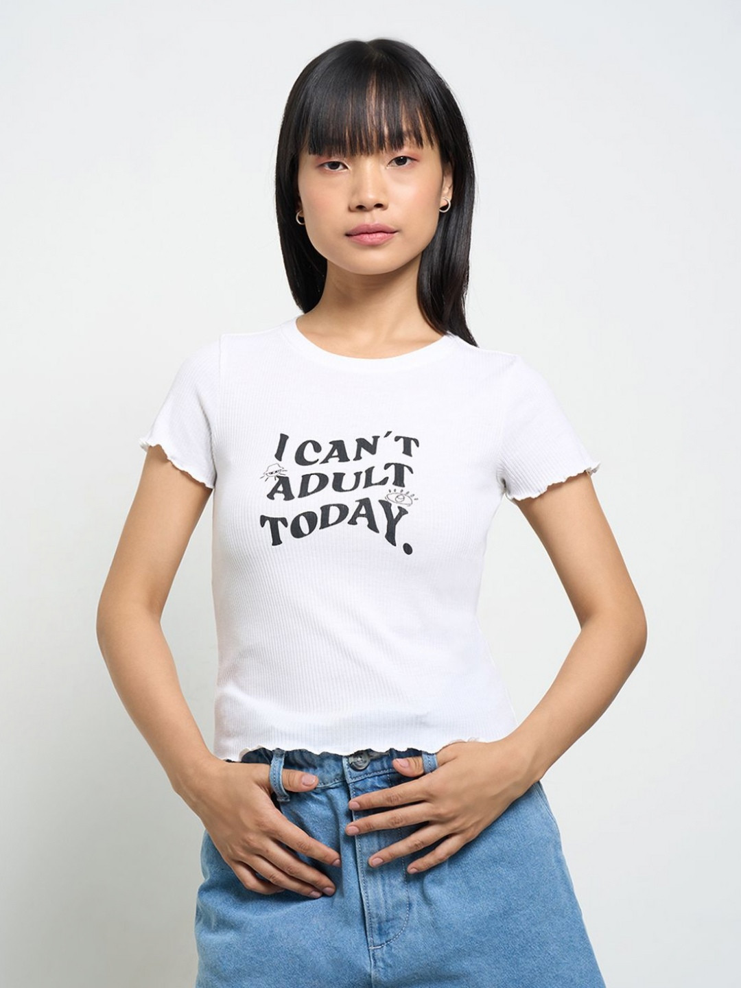 People Women Raw Edge Slim Fit T-shirt