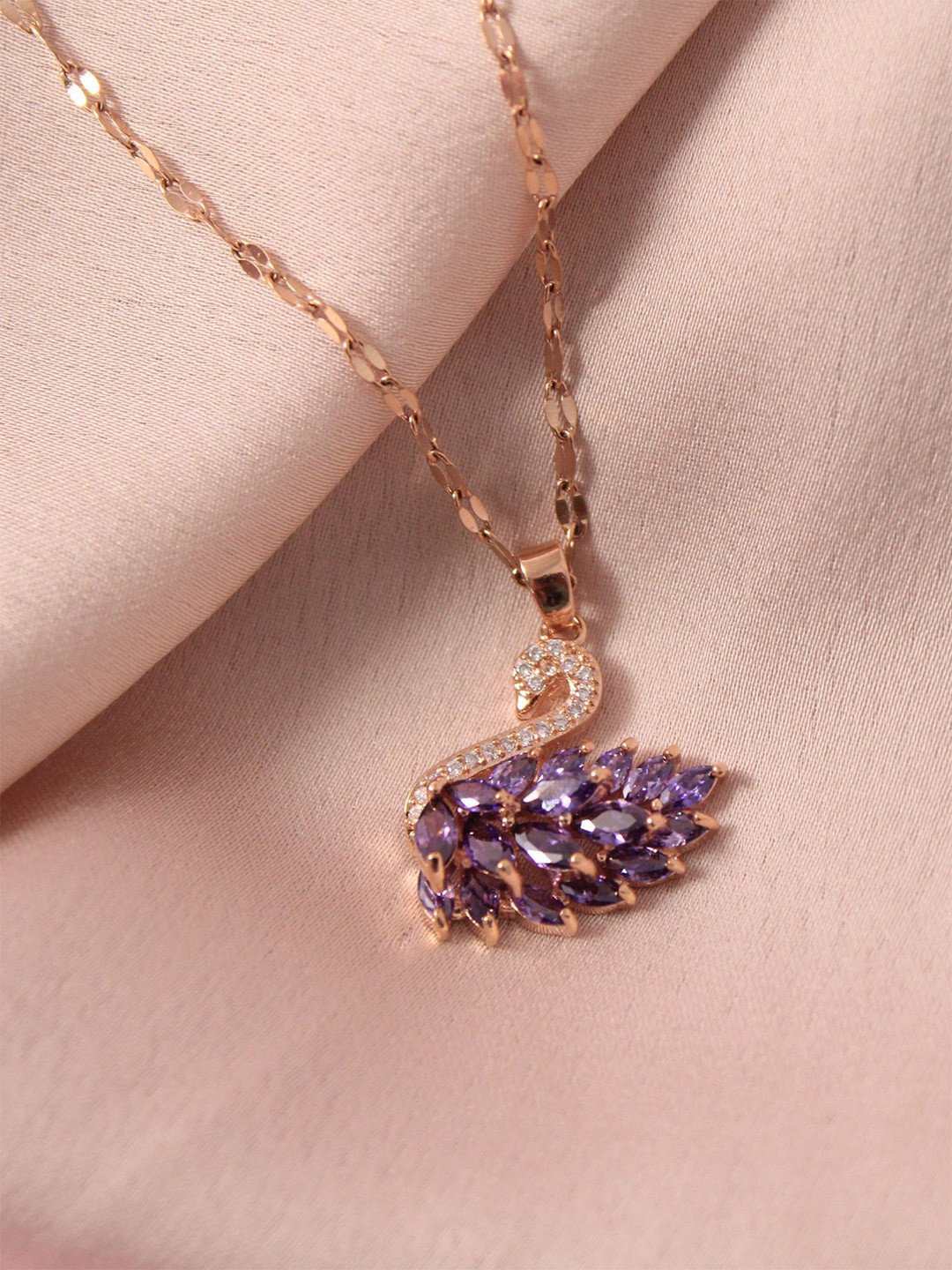 SALTY  Stainless Steel Millenia Dancing Swan Pendants With Chains