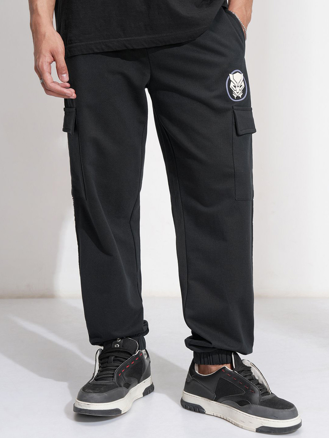 HIGHLANDER Marvel Black Panther Men Relaxed Fit Cargo Jogger