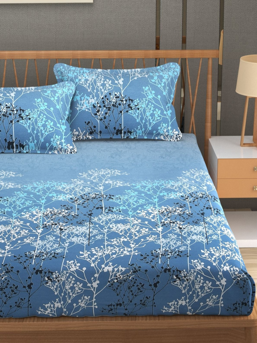 MAFATLAL Autumn Delight Blue Printed Pure Cotton 186 TC King Bedsheet Set 2.74 x 2.74 m