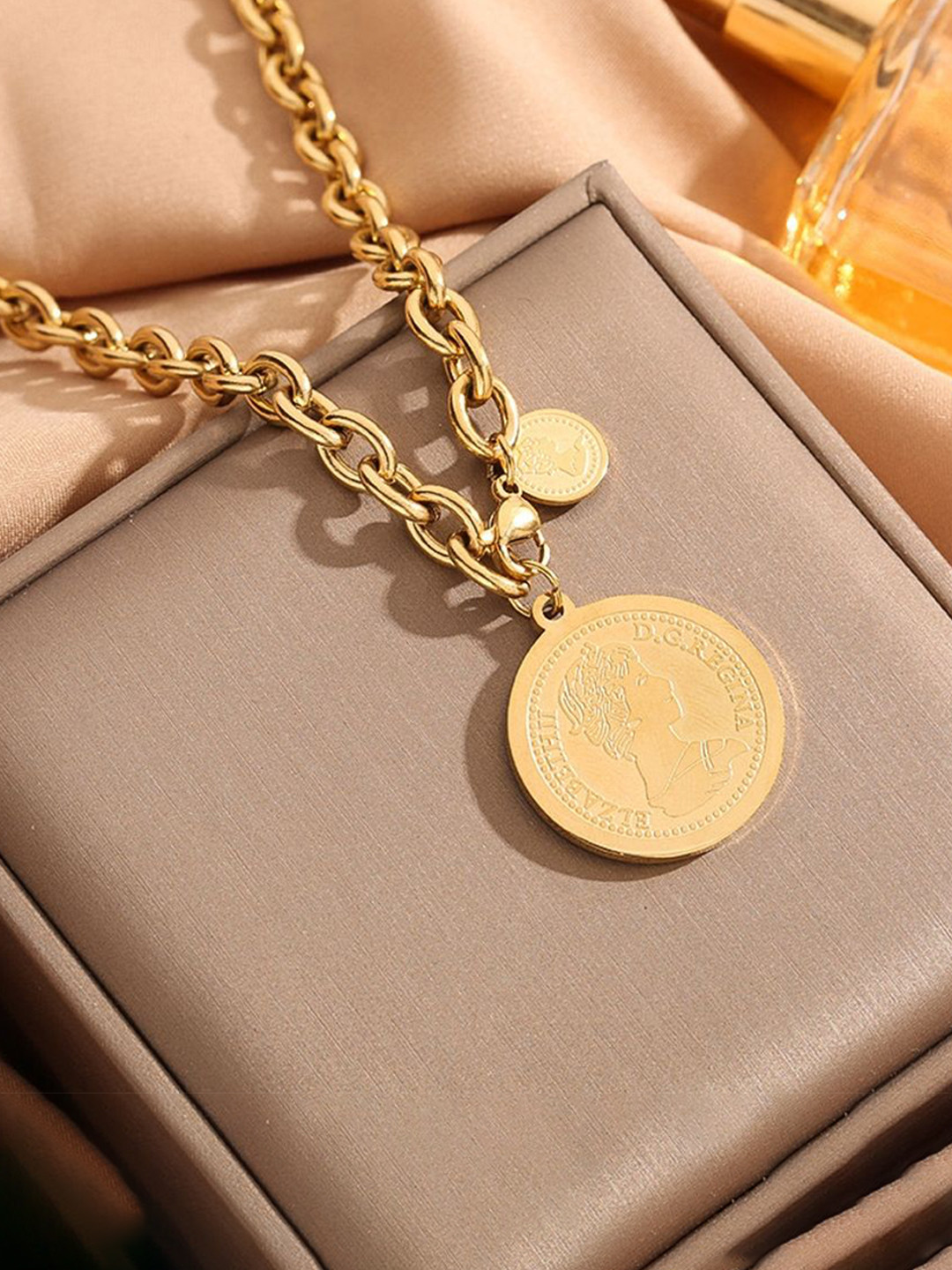 MYKI Graceful Stainless Steel Gold-Plated Chain