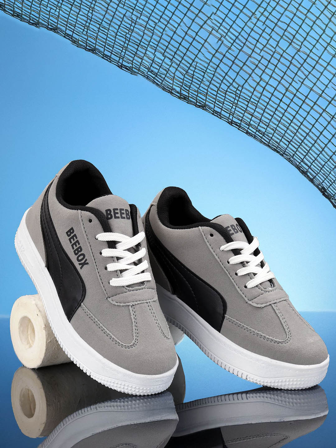 BEEBOX Women Striped Lace-Ups Sneakers