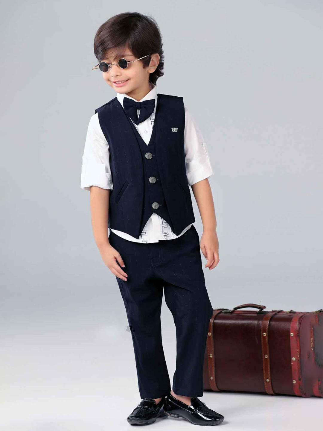 Lagorii Girls Checked Waistcoat With Shirt And Textured Pant Set