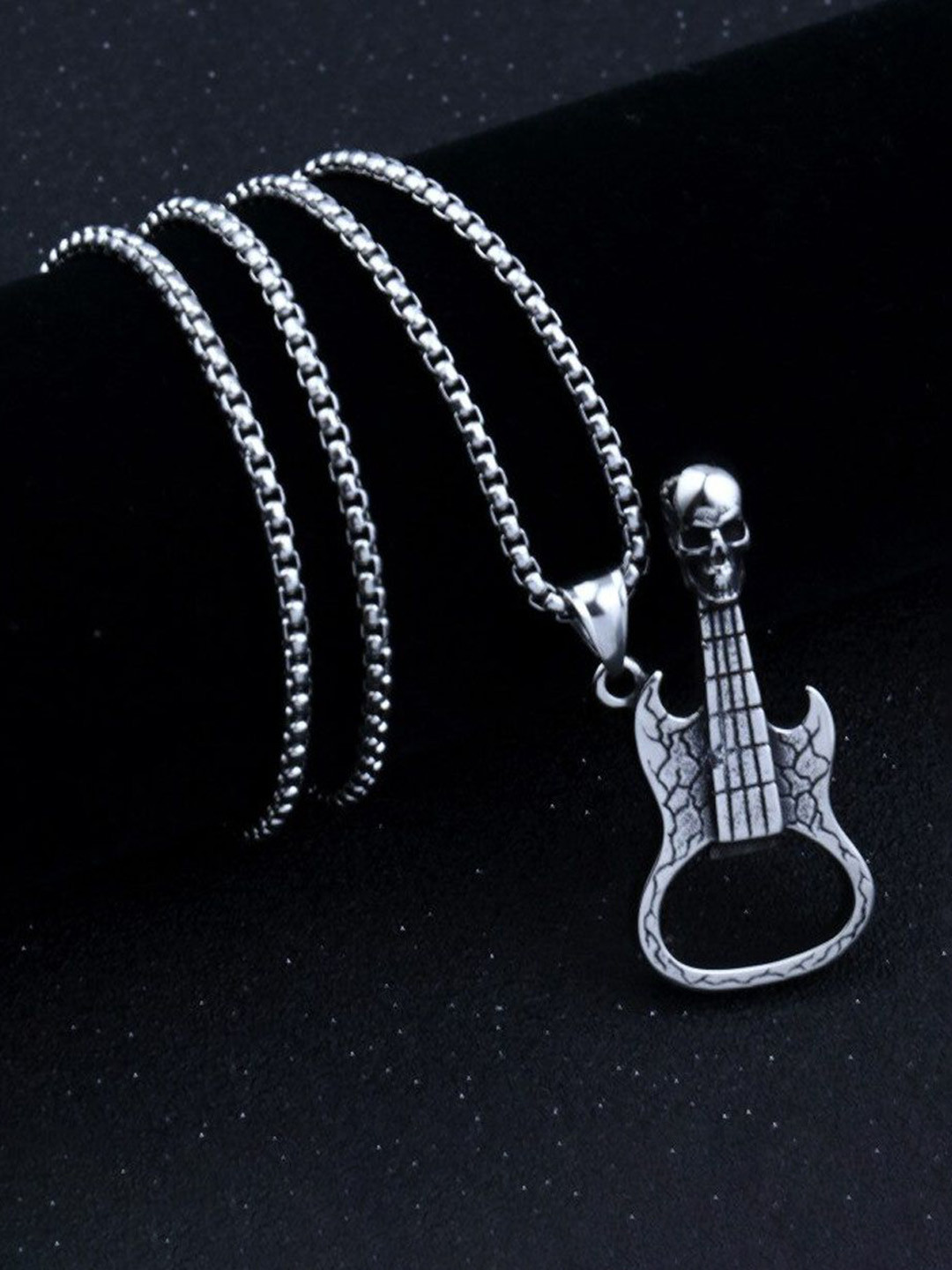 M Men Style Silver-Plated Bottle Opener Skull Sketekon Guitar Pendants