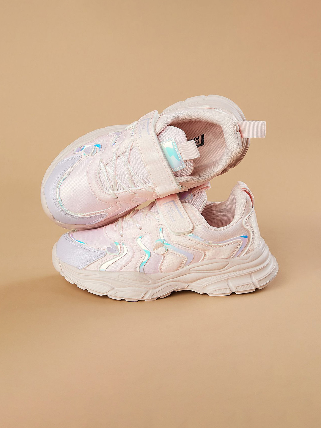 Fame Forever by Lifestyle Girls Round Toe Lace-Up Sneakers